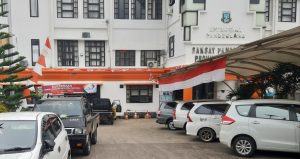 Ada Pemutihan Pajak di Banten, Kendaraan Padati Samsat Pandeglang