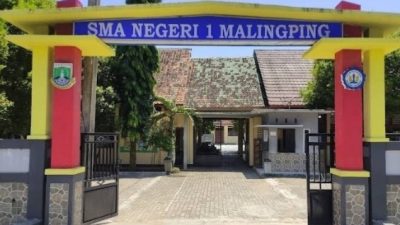 Gerbang SMAN 1 Malingping (Katakita.co)