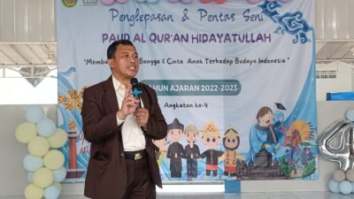 Wakil Walikota Cilegon Sanuji Pentamarta saat berpidato di acara perpisahan PAUD (Humas Pemkot)