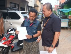 Kejar Target PKB, Petugas Samsat Cilegon Datangi WP di Hari Libur