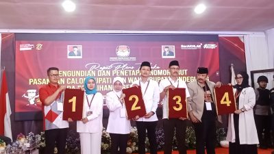 Pemgambilan Nomor Urut di KPU Pandeglang Uday Tak Didampingi Wakil