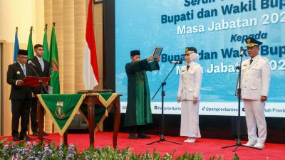 Zakiyah-Najib Resmi Dilantik Sebagai Bupati dan Wakil Bupati Serang