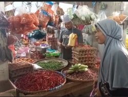 Harga Minyakita di Pasar Baros Tembus Rp20 Ribu, Lampaui HET Pemerintah