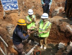 Bupati Serang Letakkan Batu Pertama SDN Inpres Cikeusal, Target Rampung November 2026