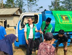 DPC PPP Pandeglang Salurkan 10 Ribu Liter Air Bersih untuk Warga Terdampak Kemarau di Patia